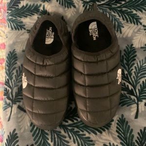 Mens THE NORTH FACE ThermoBal Traction Mules Shoes